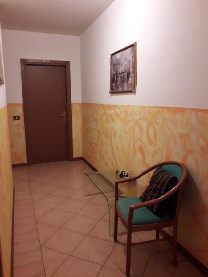 Albergo Del Turista Vernasca Extérieur photo