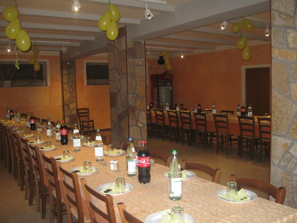 Albergo Del Turista Vernasca Extérieur photo